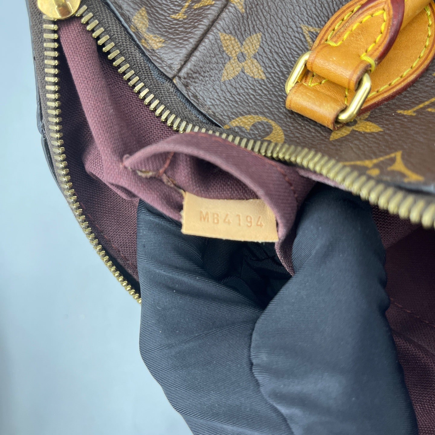 Louis Vuitton - Delightful - Monogram canvas with Vachetta leather trim - Brown - (Medium)
