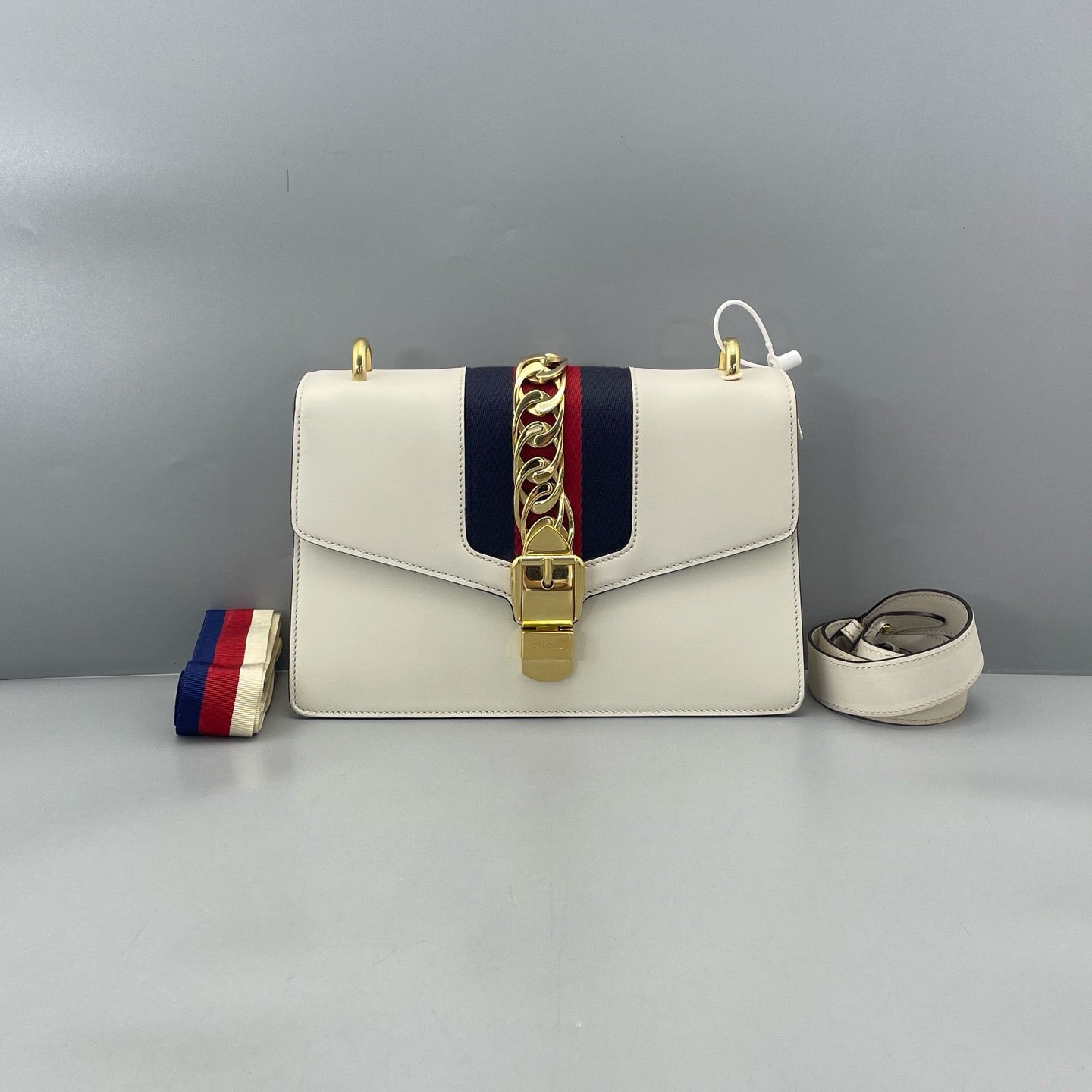 Gucci - Sylvie - Smooth calfskin leather with fabric Web stripe - White - (medium)