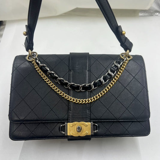 Chanel - Flap Bag - Lambskin leather - Black - (medium)