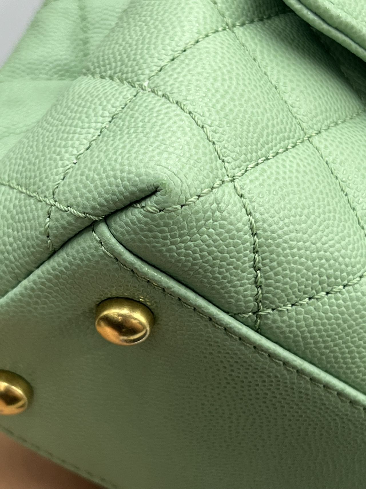Chanel - Coco Handle Flap Bag - Grained calfskin leather - Pastel Green with Gold-Tone Hardware - (Small)