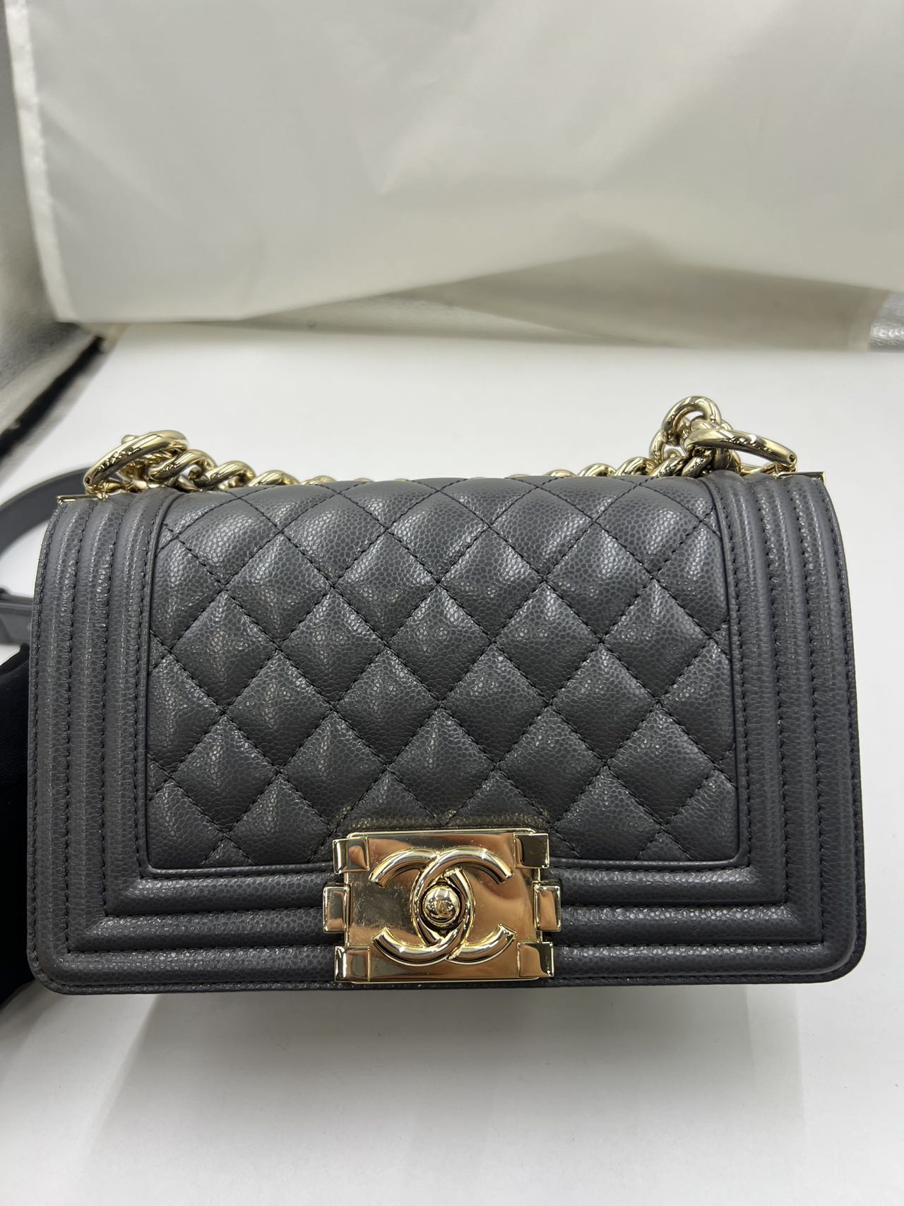 Chanel - Boy Bag - Caviar leather - Grey with Gold-Tone Hardware - (Small)