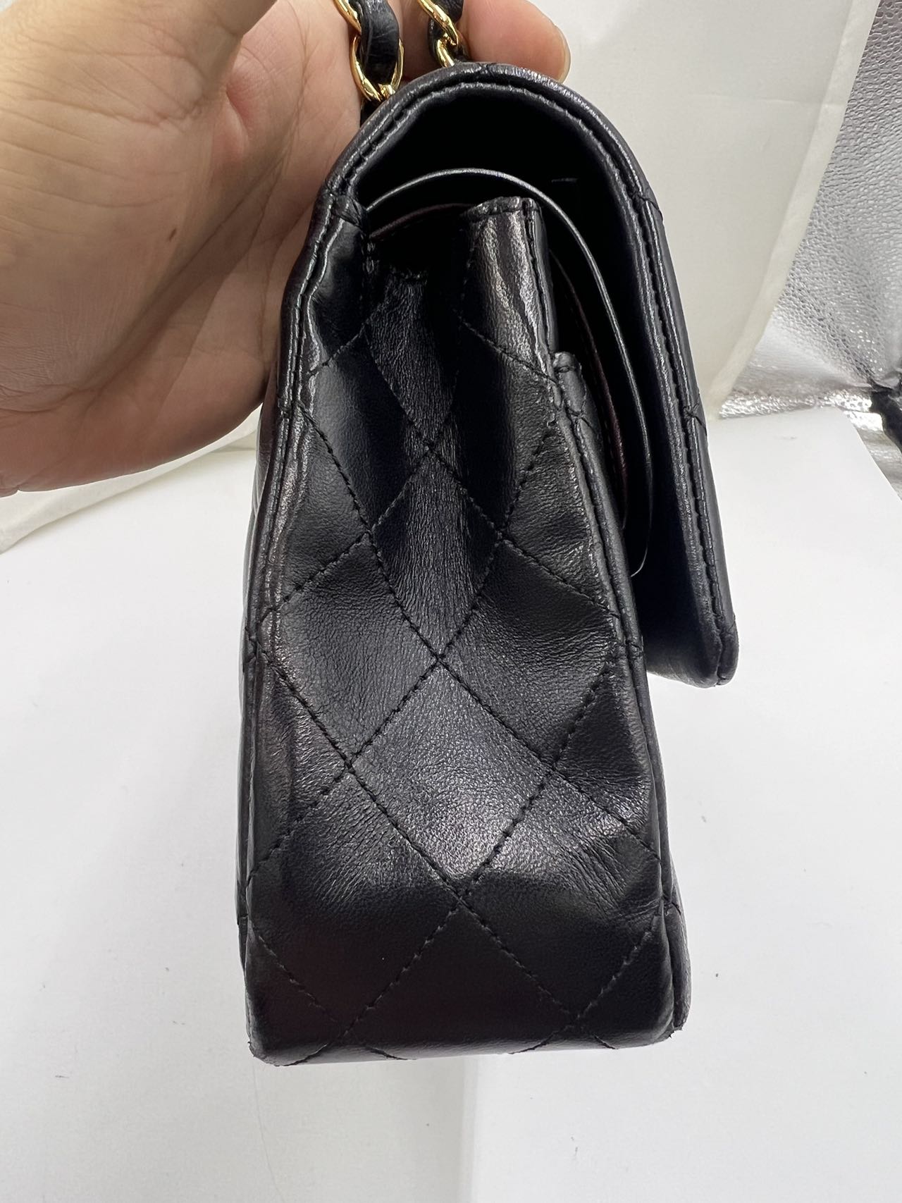 Chanel - Classic Flap Medium - Lambskin leather - Black - (Medium)