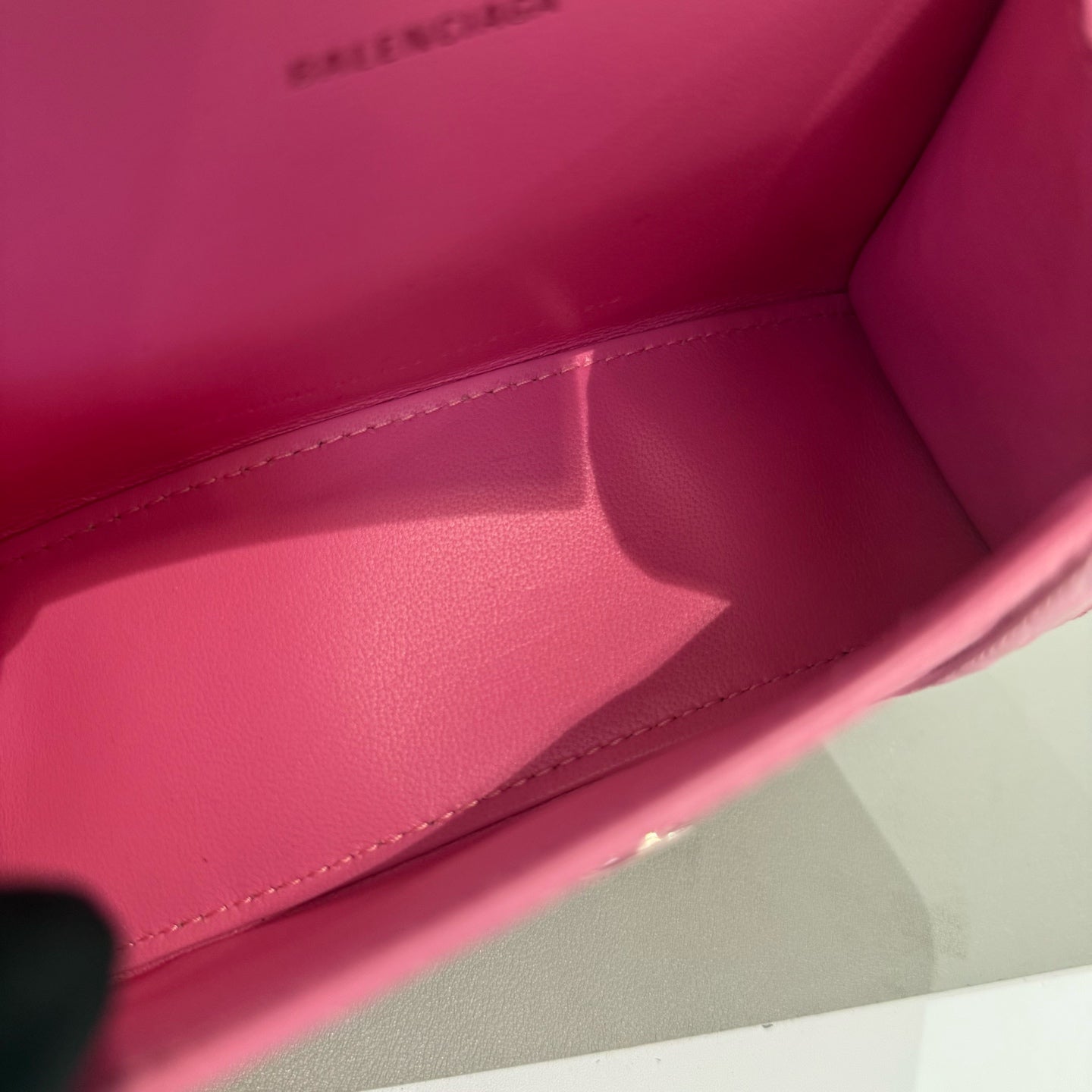 Balenciaga - Hourglass - Calfskin leather with crocodile embossing - Pink - (XS)