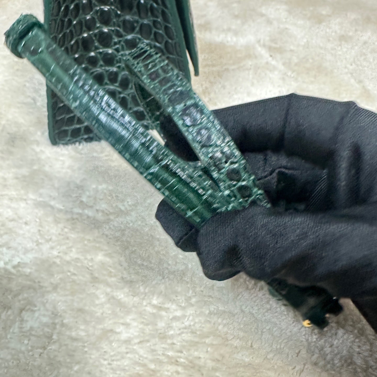 Balenciaga - Hourglass - Embossed calfskin leather with crocodile effect - Emerald Green with Gold-Tone Hardware - (Small)