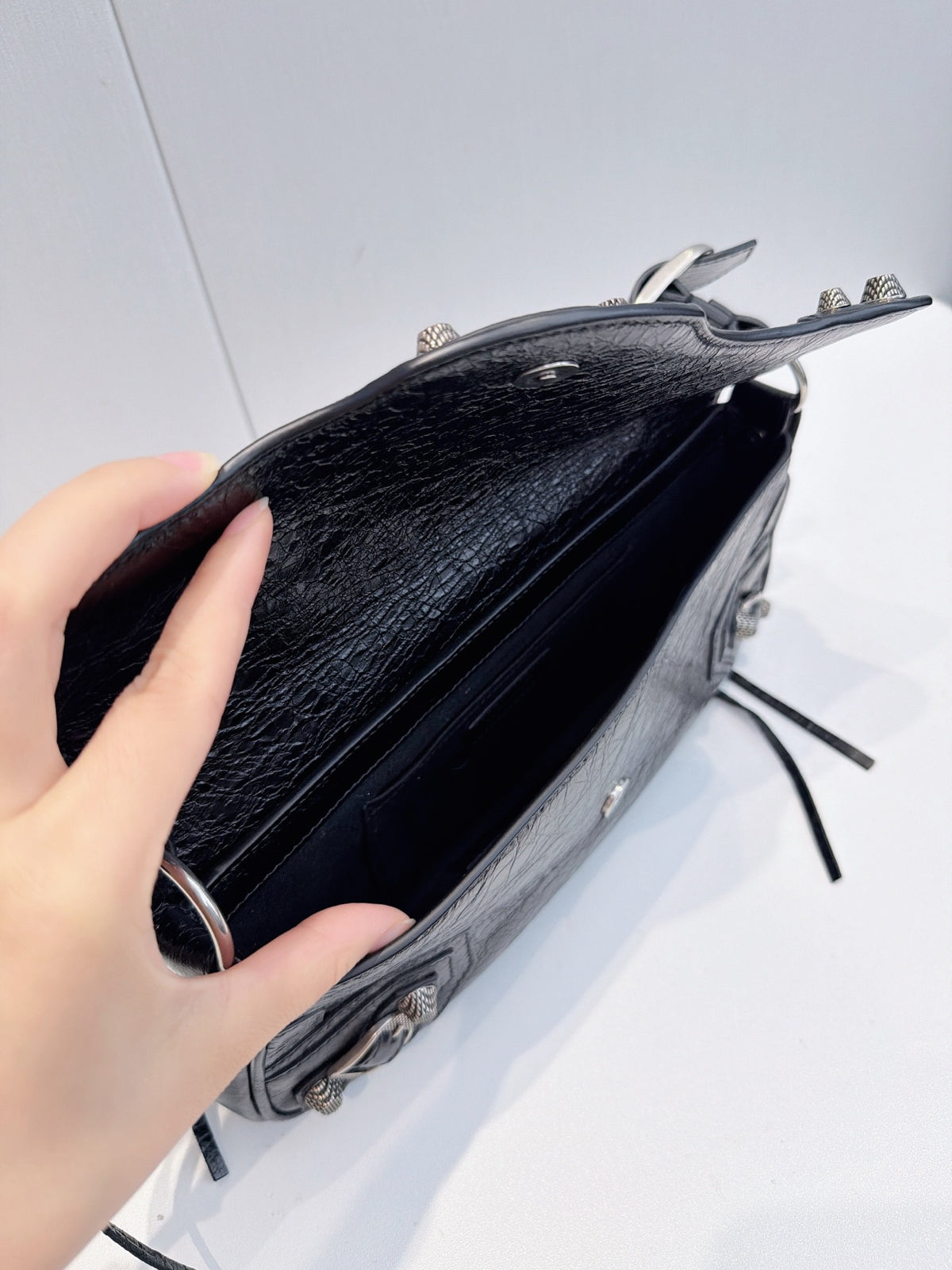 Balenciaga - Le Cagole - Leather - Black - (Medium)