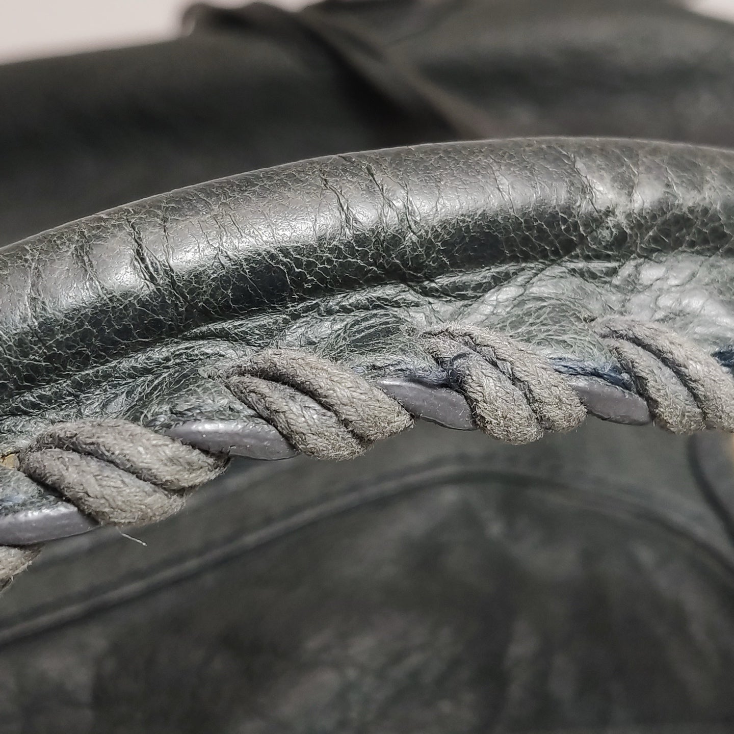 Balenciaga - Le City - Leather - Black - (Large)