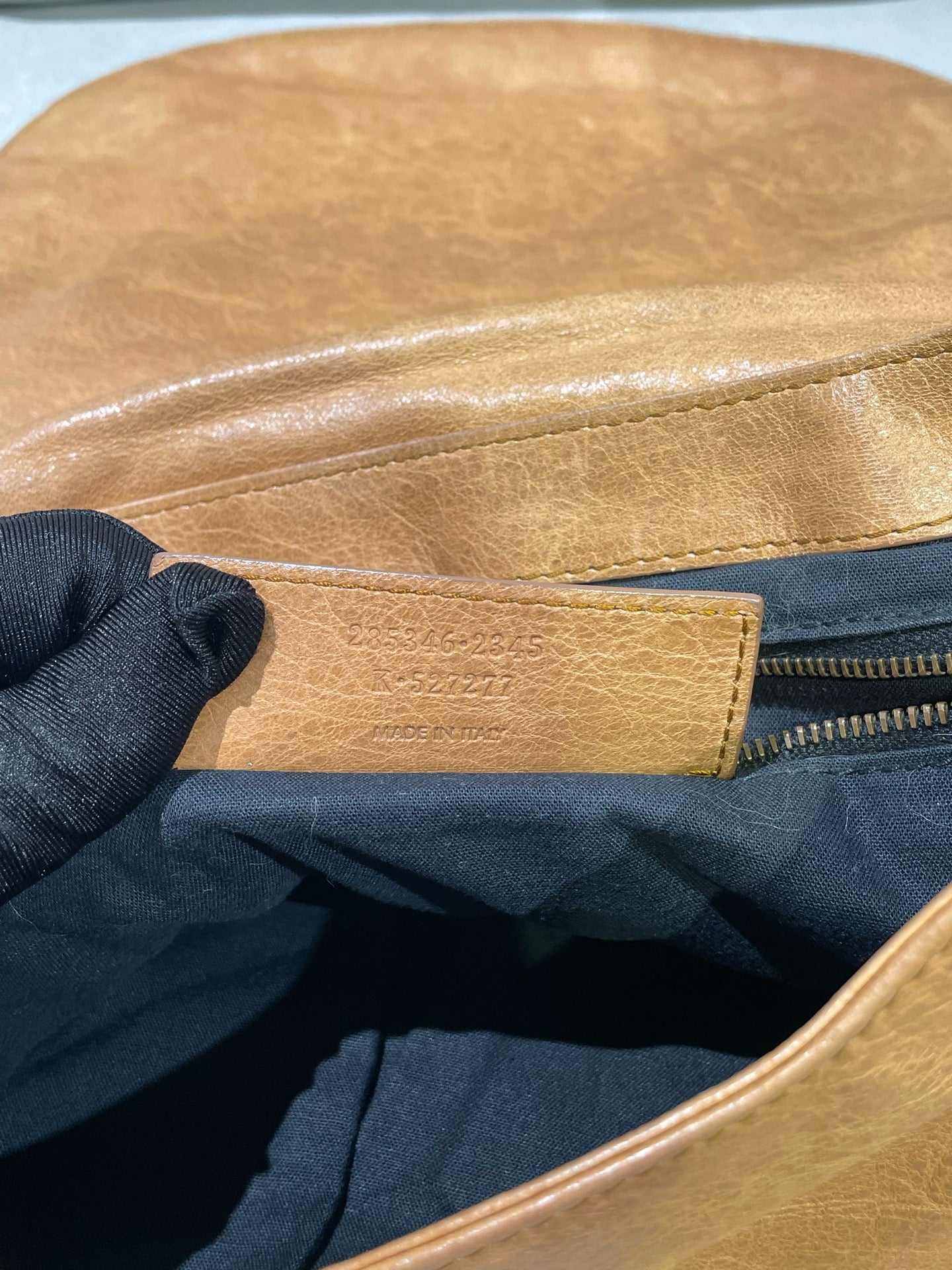 Balenciaga - Other - Leather - Camel - (medium)