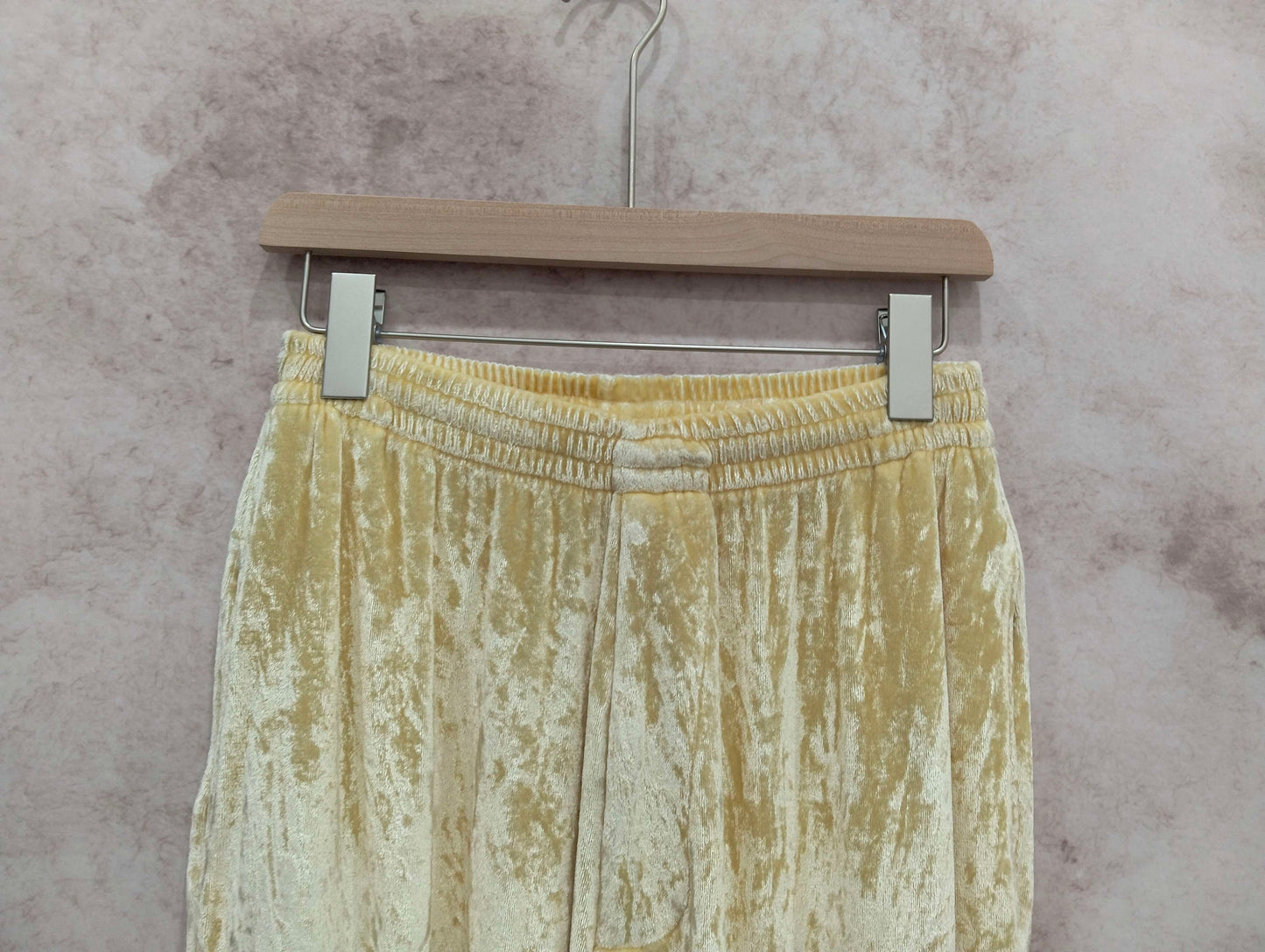 Balenciaga - Other - Velvet - Yellow - (XS)
