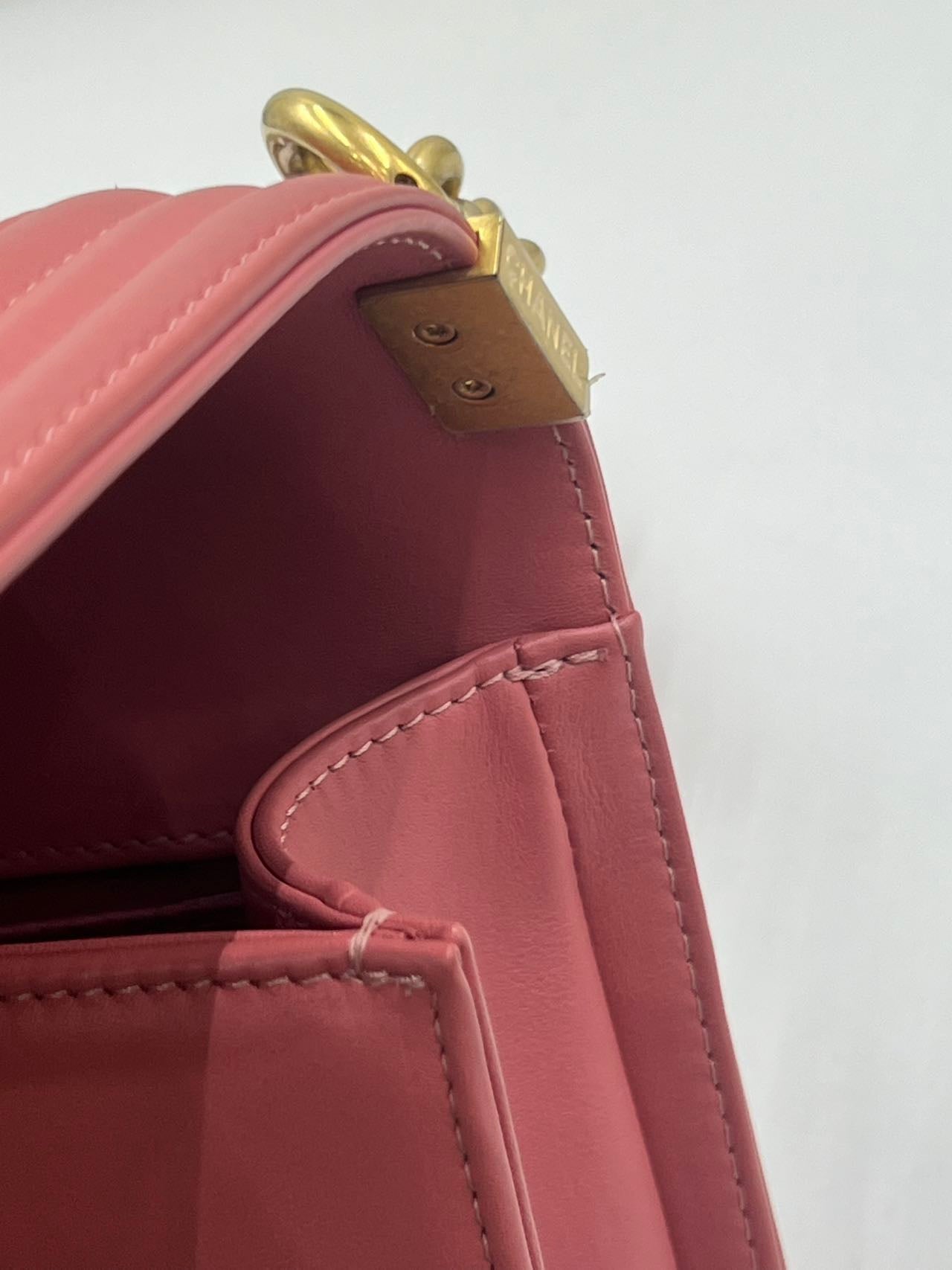 Chanel - Boy Chanel - Calfskin leather - Pink - (Small)