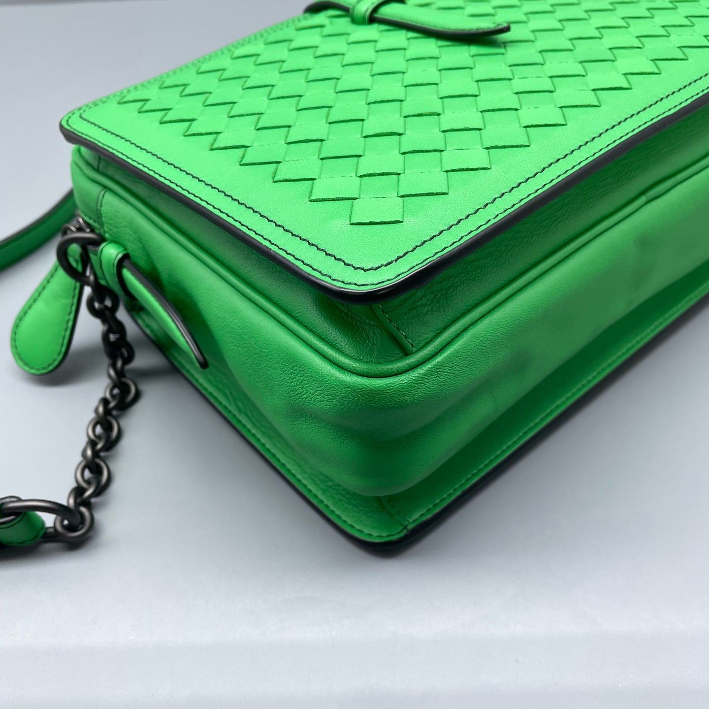 Bottega Veneta - Intrecciato Camera Bag - Leather - Green - (small)