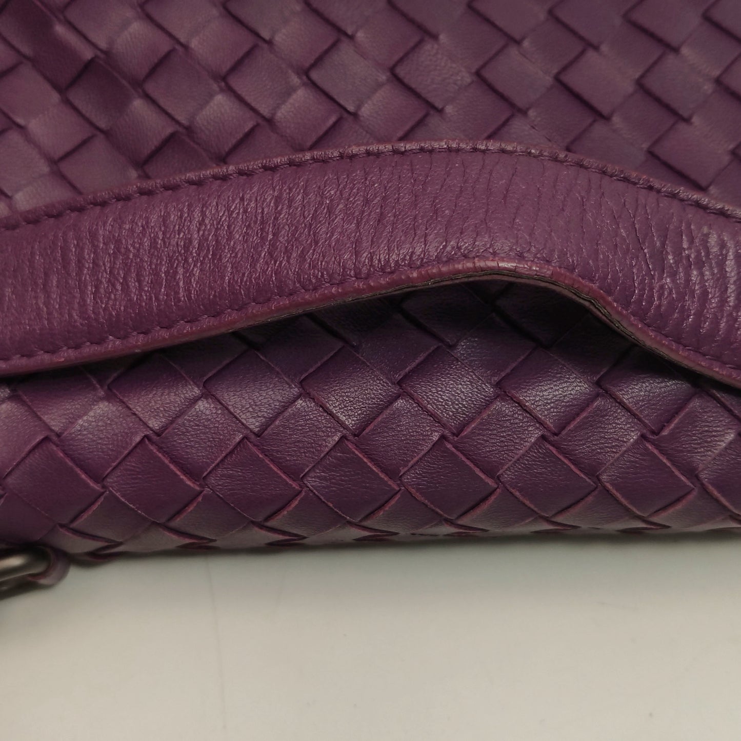 Bottega Veneta - Intrecciato Flap Shoulder Bag - Leather - Plum - (medium)