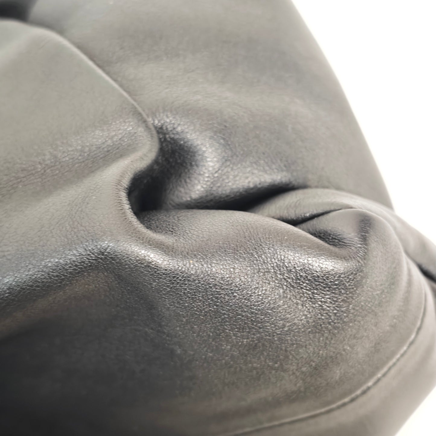 Bottega Veneta - Other - Leather - Black - (medium)