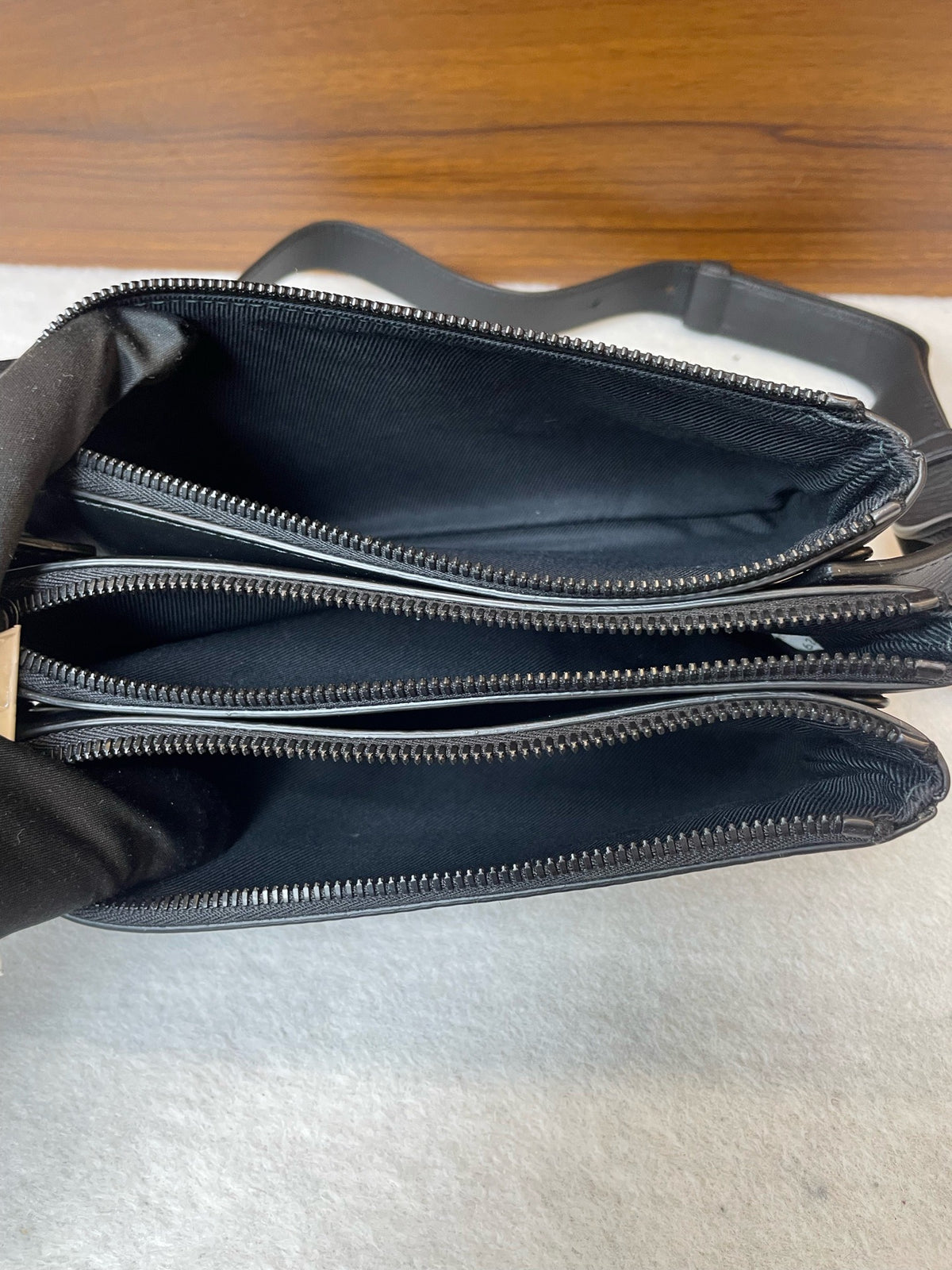 Bottega Veneta - Other - Leather - Black - (small)