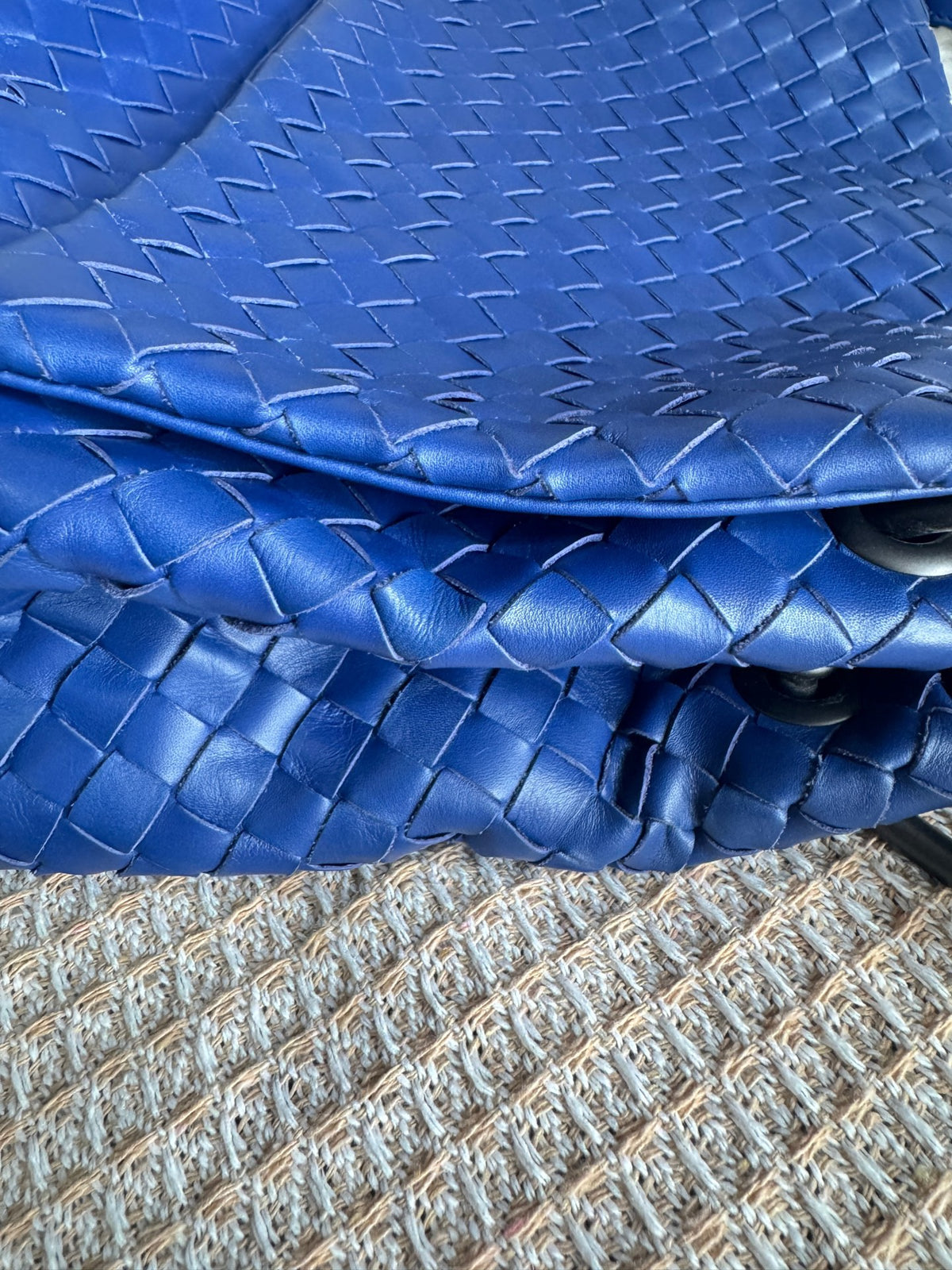 Bottega Veneta - Other - Leather - Blue - (medium)