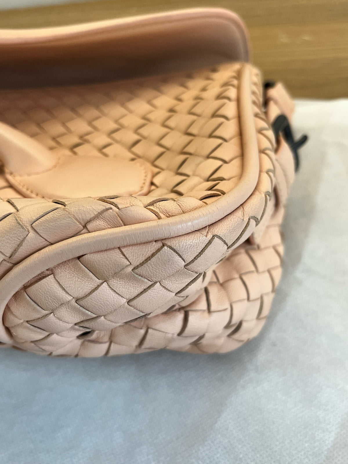 Bottega Veneta - Other - Leather - Pink - (medium)