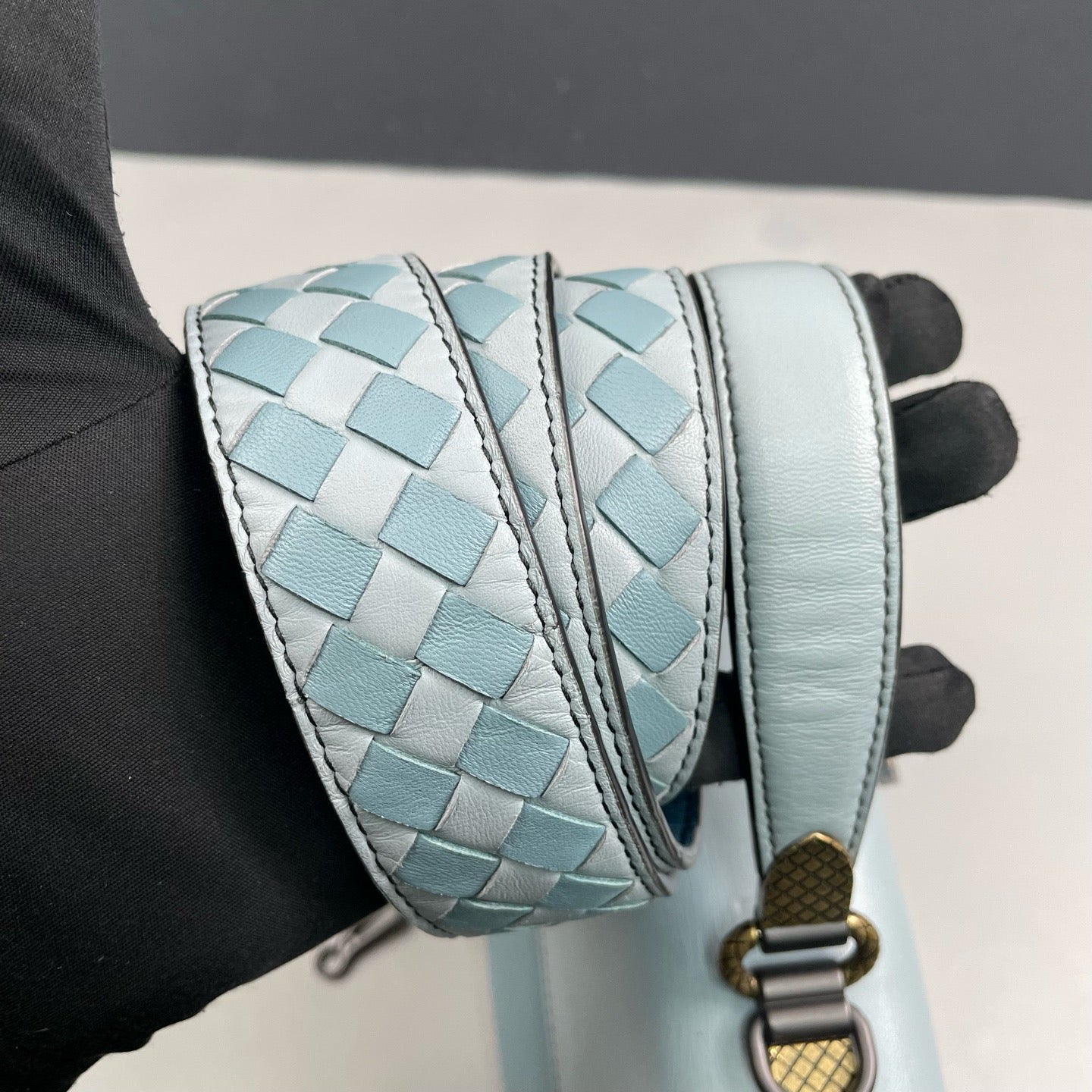 Bottega Veneta - Piazza - Smooth leather - Light Blue and Dark Teal Color-blocked - (small)