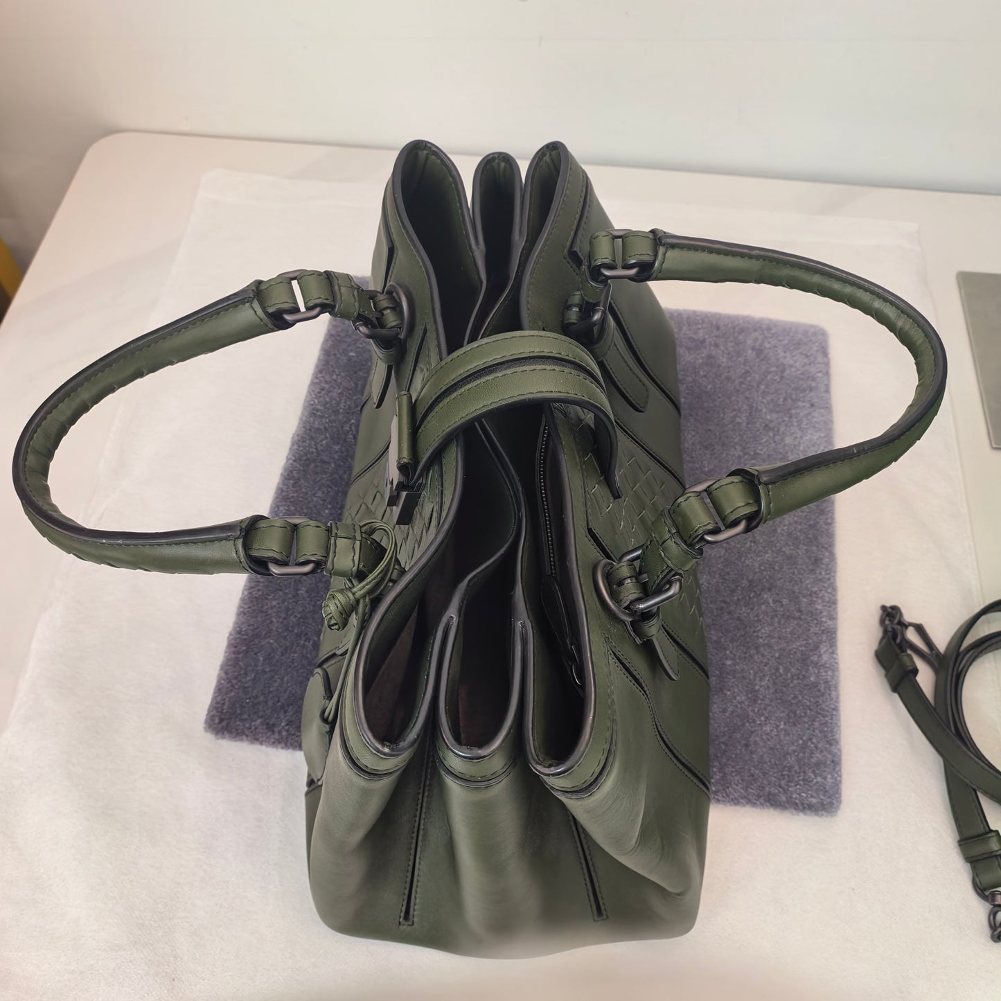 Bottega Veneta - Roma - Leather - Green - (medium)