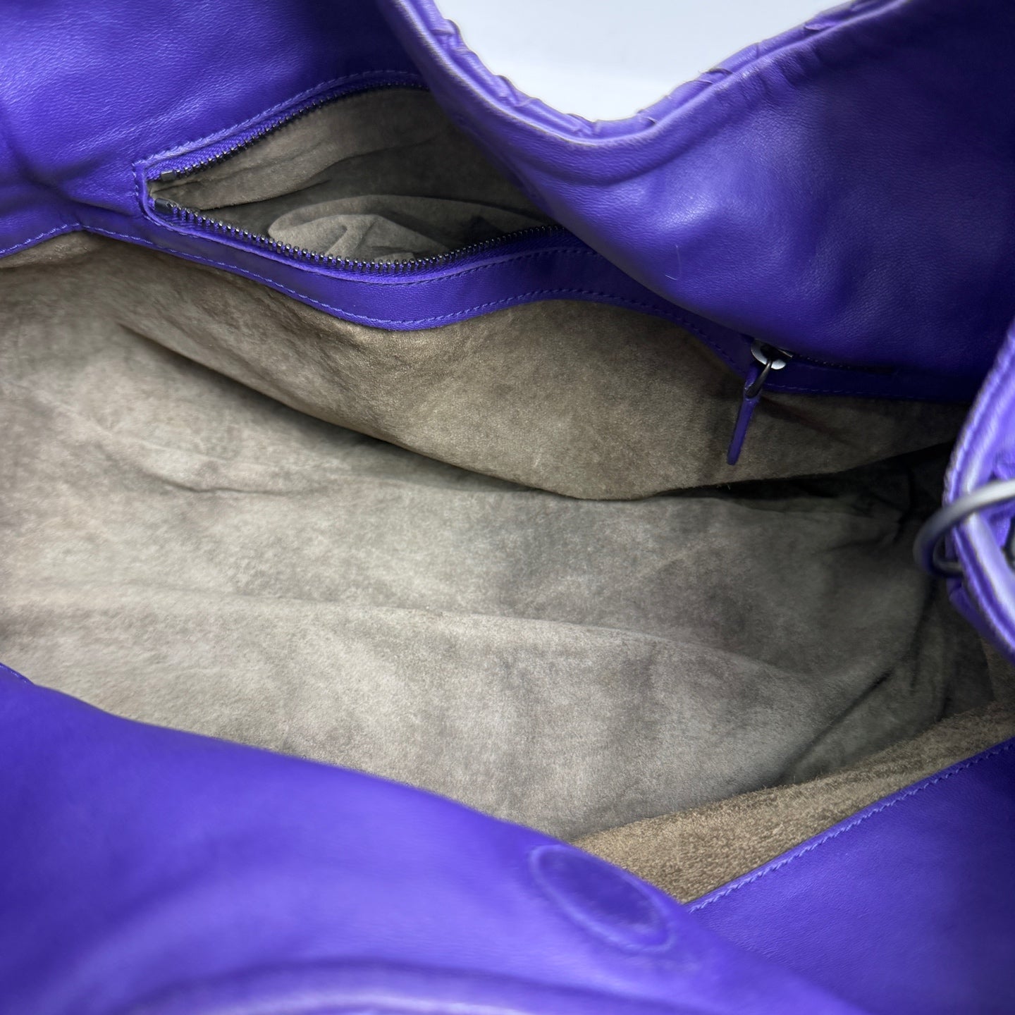 Bottega Veneta - Veneta - Leather - Purple - (medium)