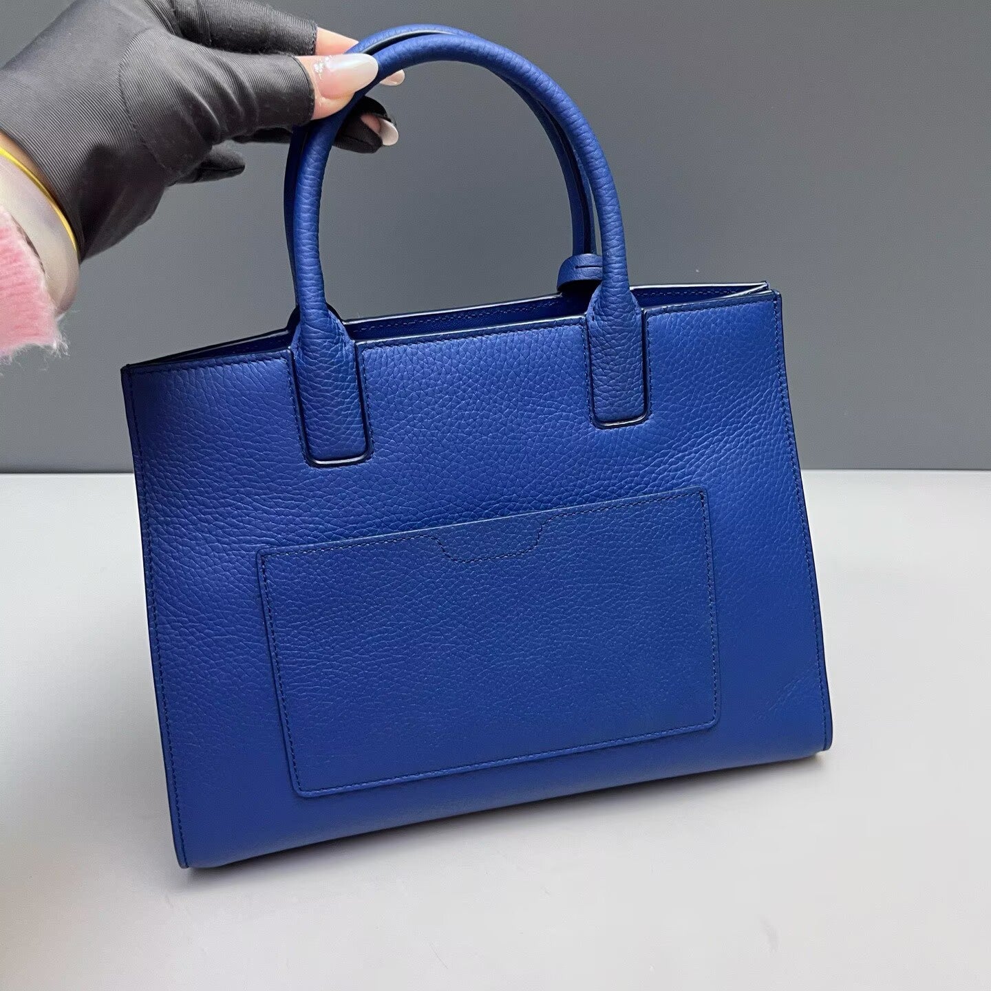 Burberry - Frances - Pebbled calfskin leather - Blue - (small)