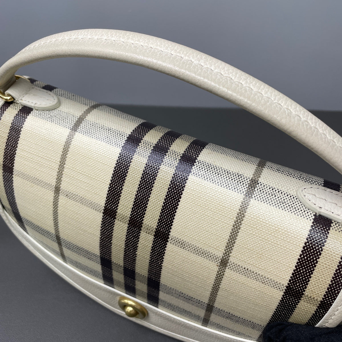Burberry - Highlands Check Crossbody Bag - Cloth - Beige - (small)