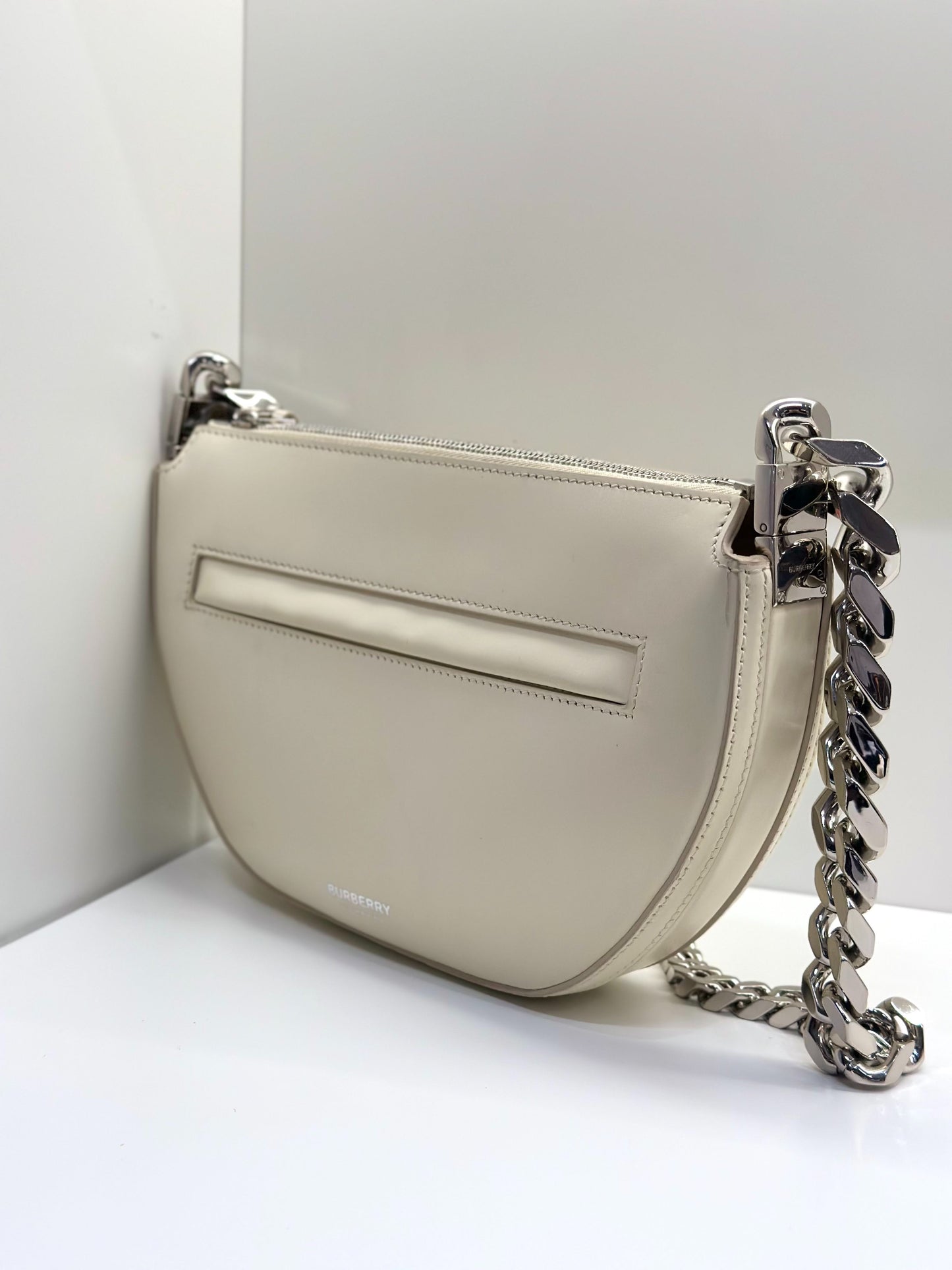 Burberry - Olympia - Leather - Beige