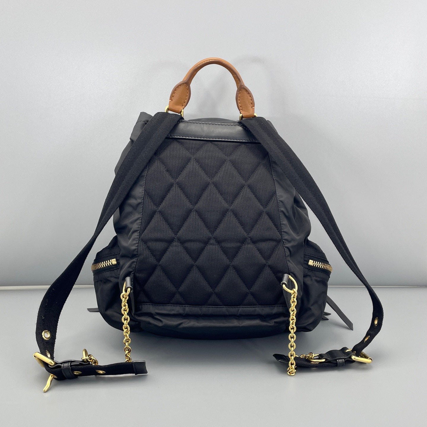 Burberry - The Rucksack - Nylon and leather - Black - (medium)