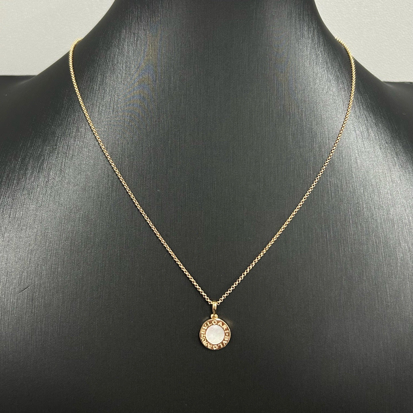 Bvlgari - Bvlgari Bvlgari - Yellow gold - White - (40)