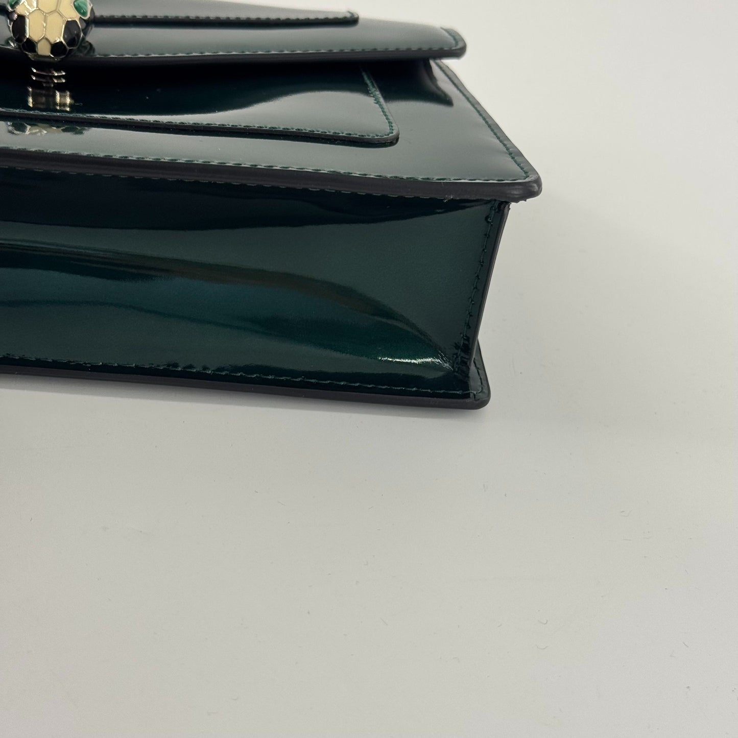 Bvlgari Serpenti Chain Bag Patent leather Green - view 15