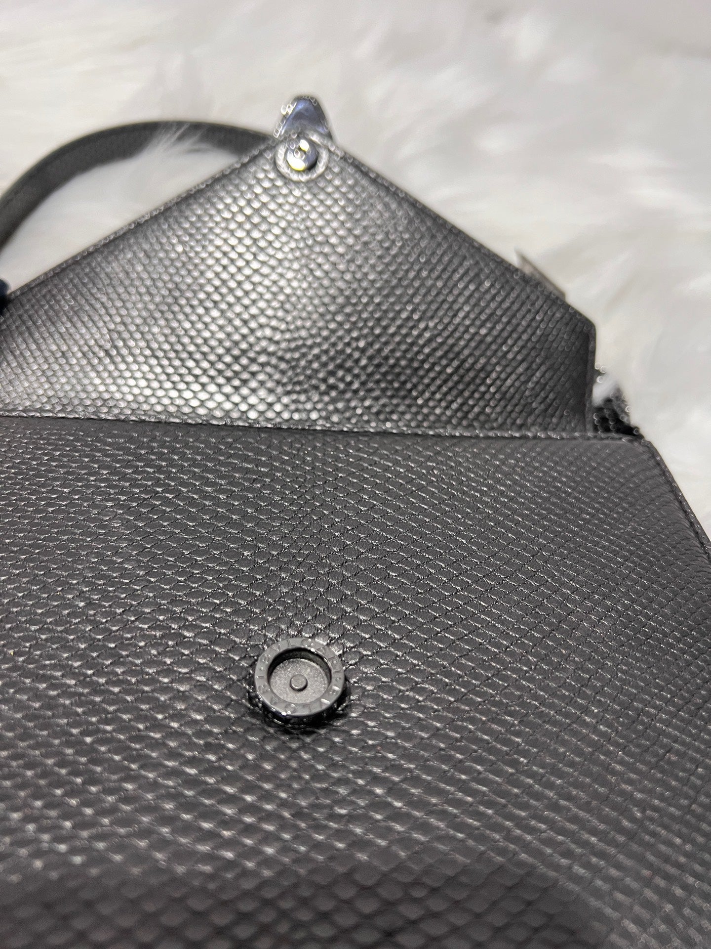 Bvlgari - Serpenti Forever - Leather - Grey - (small)