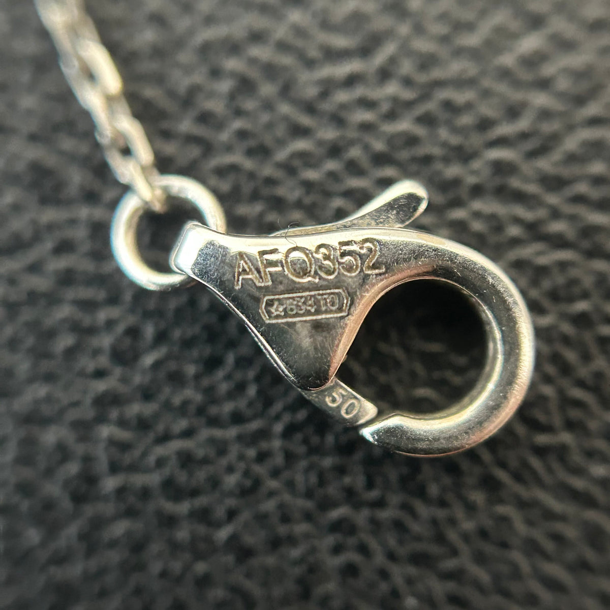 Cartier - Amulette de Cartier Mini - 18k white gold with diamonds - Silver - (mini)