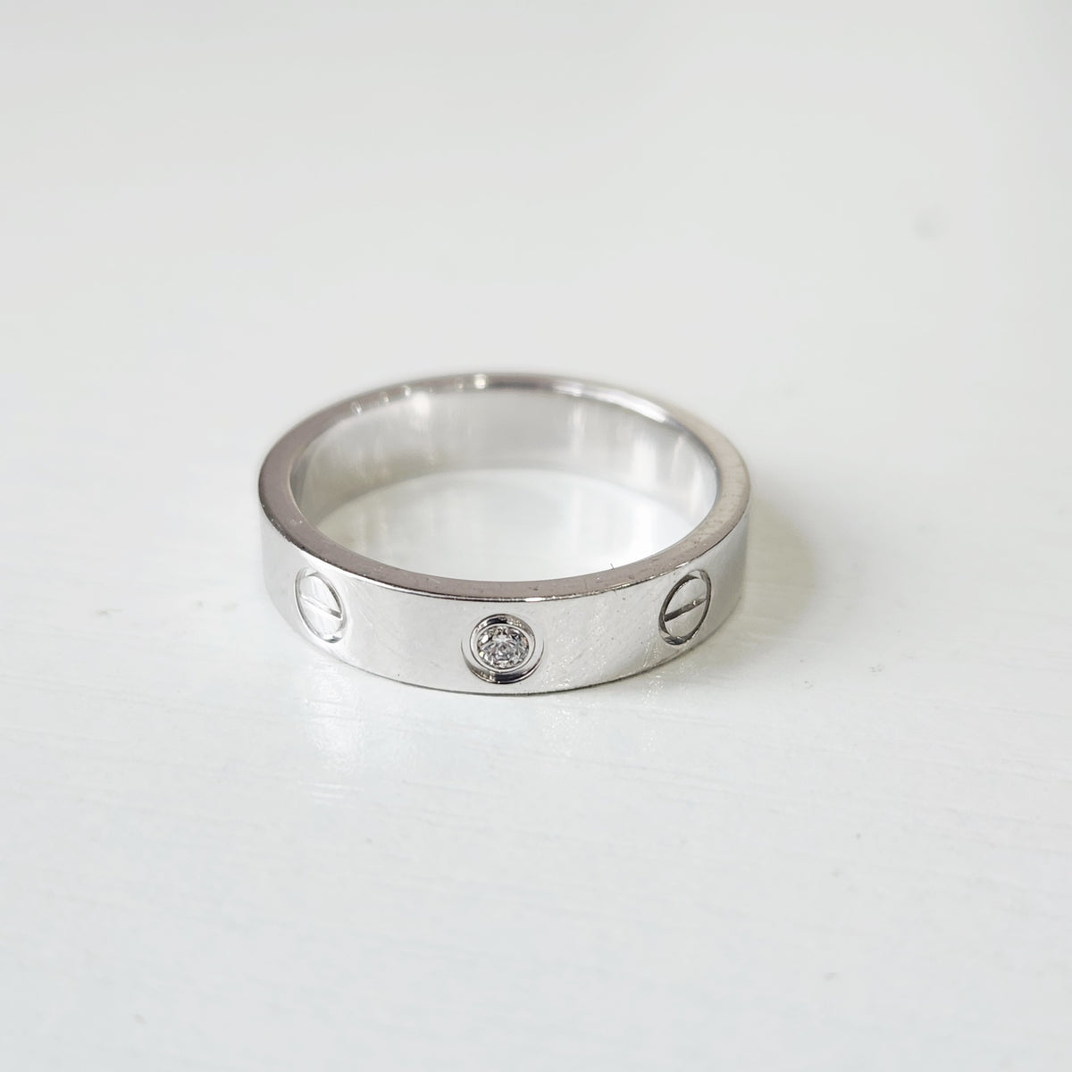 Cartier - LOVE wedding band - 18K white gold with a diamond - Silver - (50)