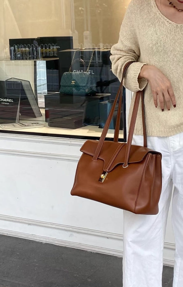 Celine - 16 - Leather - Camel - (medium)