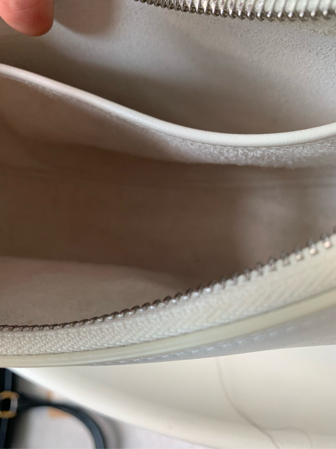Celine - Ava - Leather - White - (small)