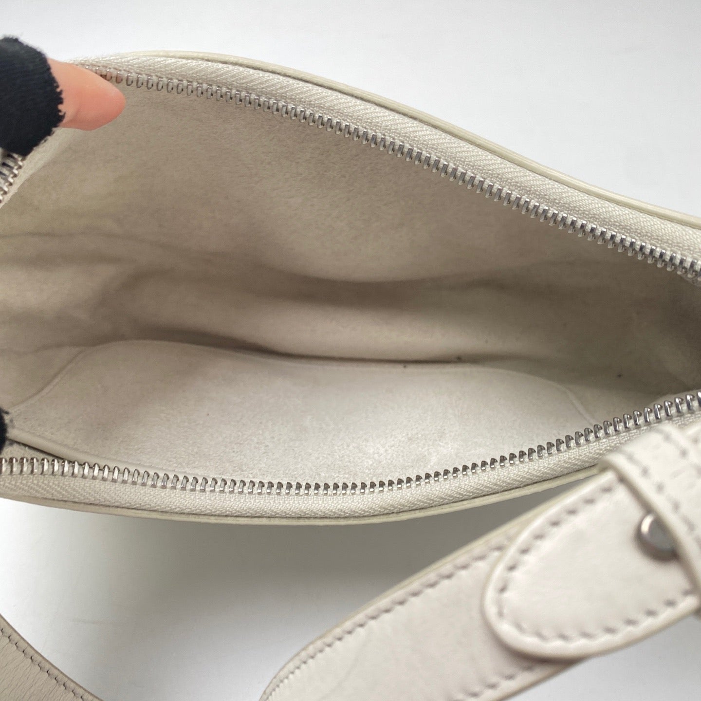 Celine - Ava - Leather - White - (small)