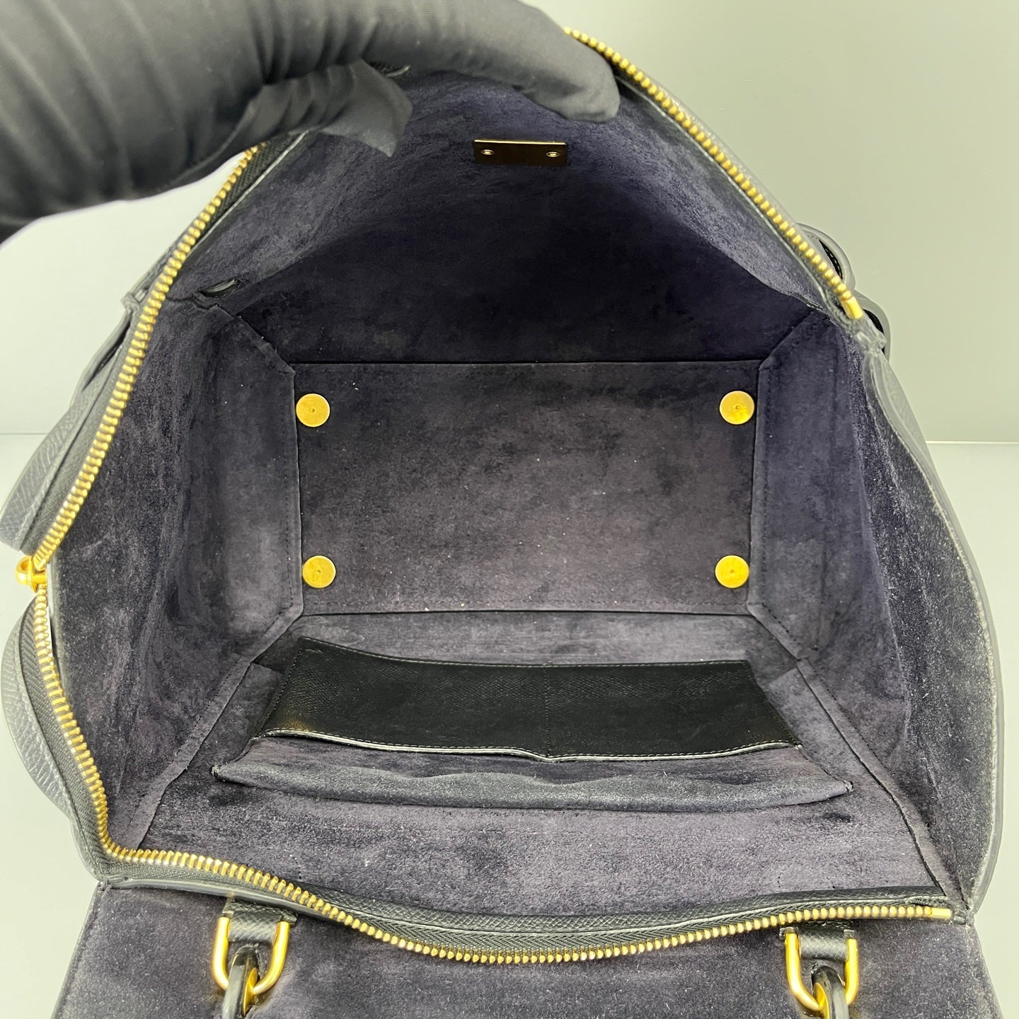 Celine - Belt Bag - Leather - Black - (medium)