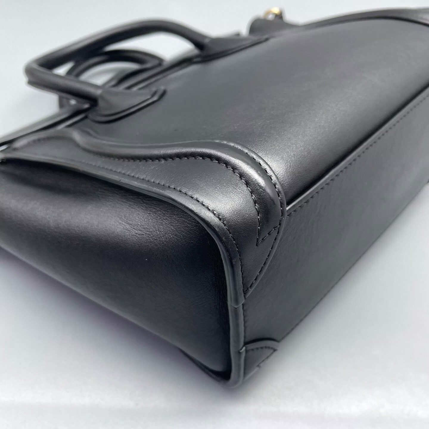 Celine - Luggage Nano Tote - Calfskin leather - Black - (mini)