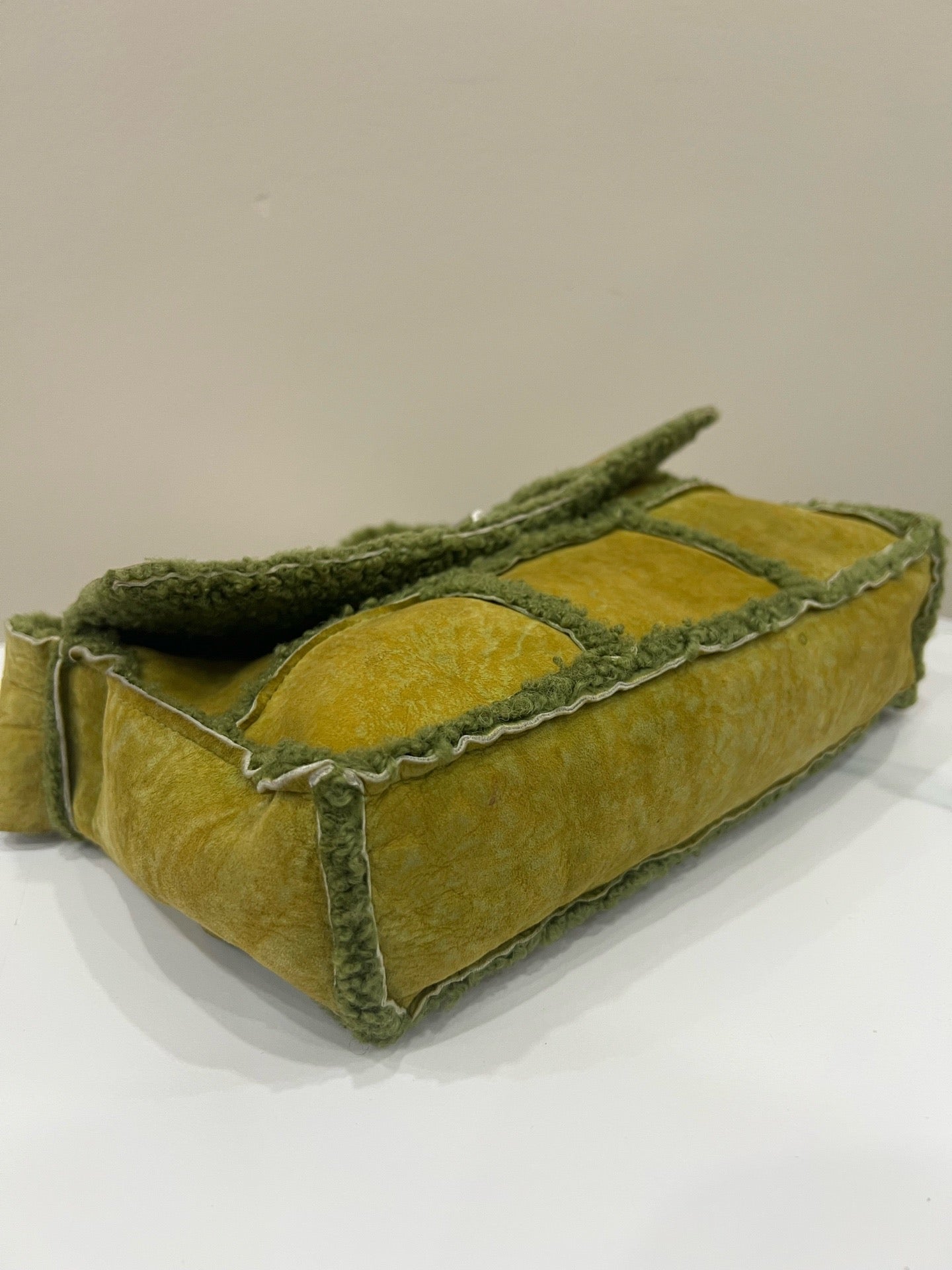 Chanel - 2.55 - Suede - Green - (medium)