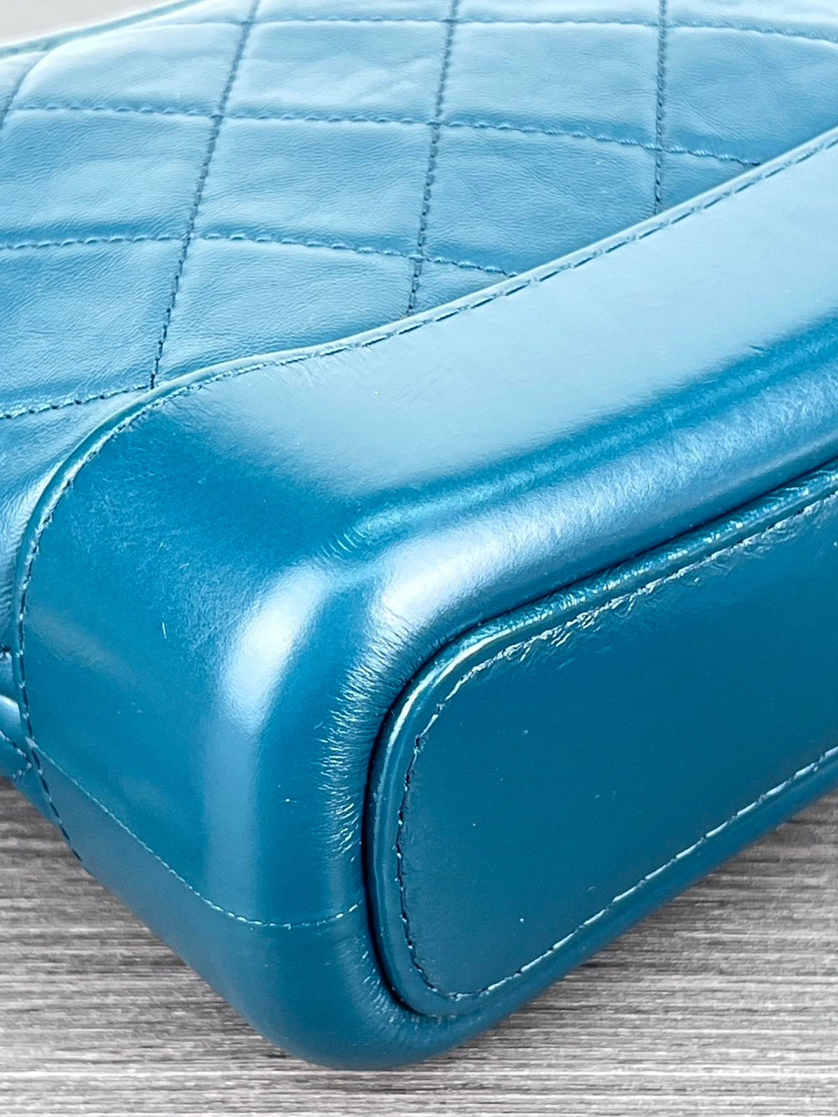 Chanel - 22 - Leather - Blue