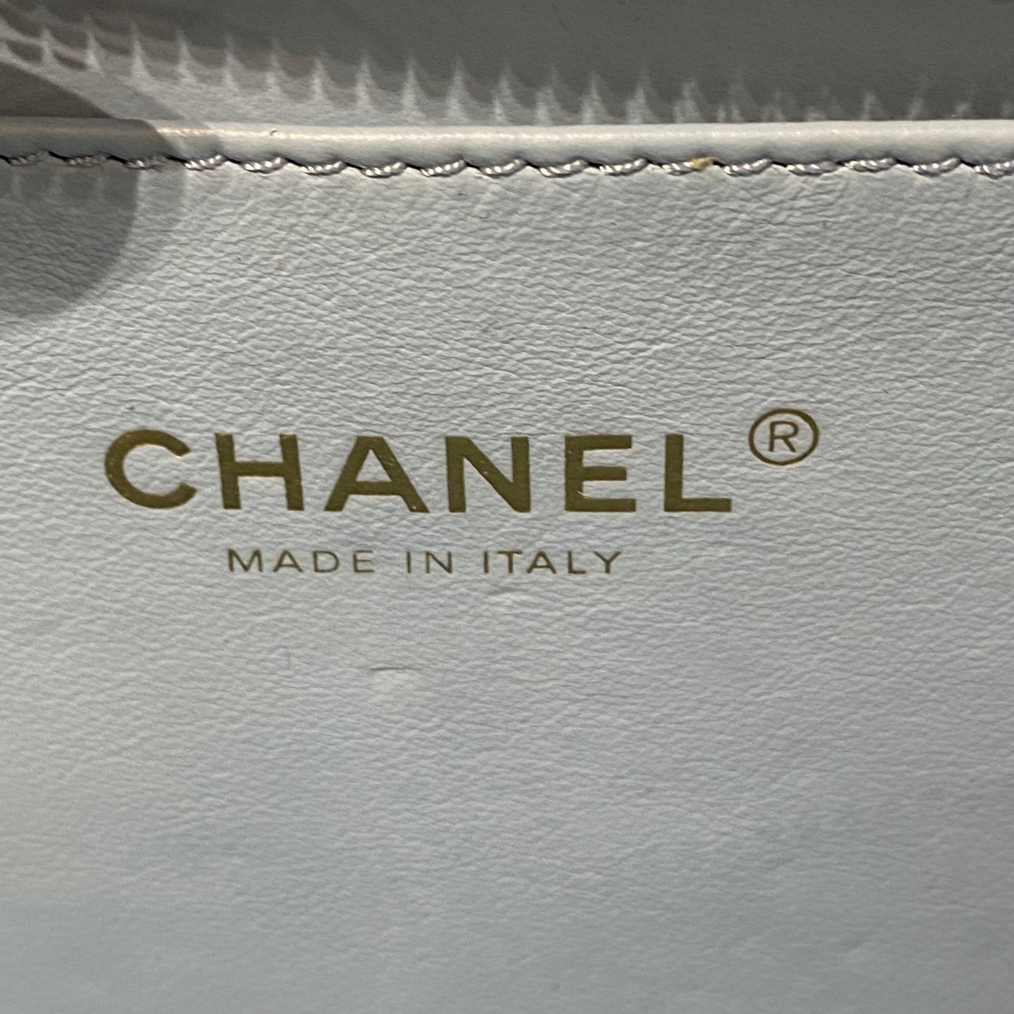 Chanel - 22S Small Box Camera Bag with Top Handle - Grained calfskin leather - Light Blue - (mini)