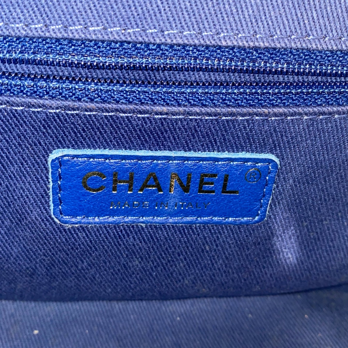 Chanel - Affinity - Leather - Blue - (mini)