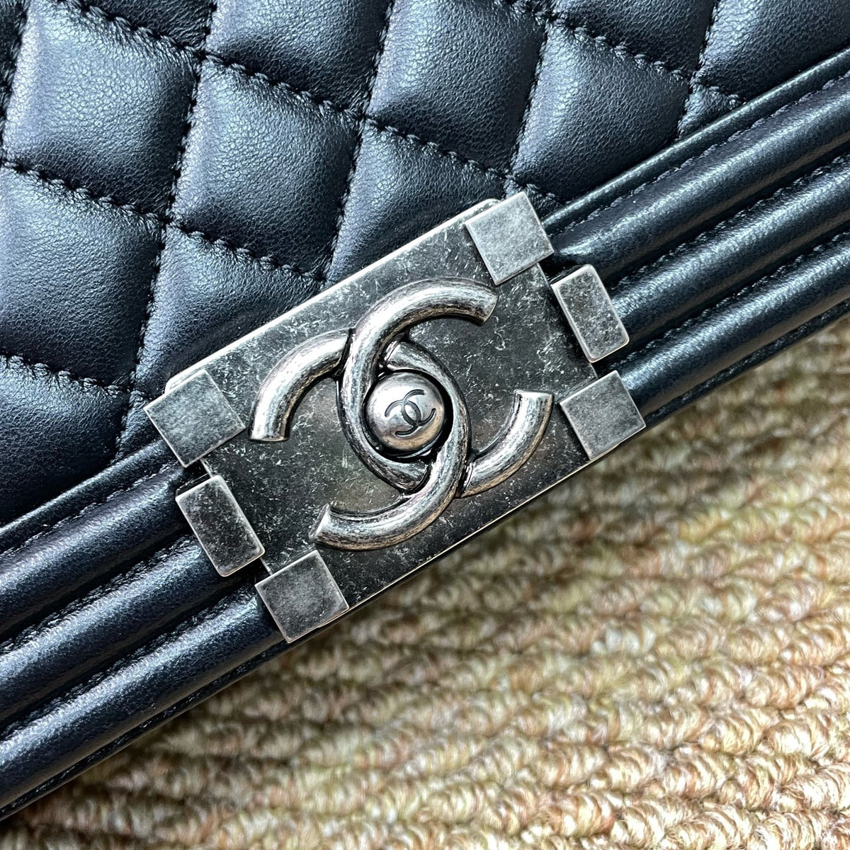 Chanel - Boy Large - Leather - Black - (large)