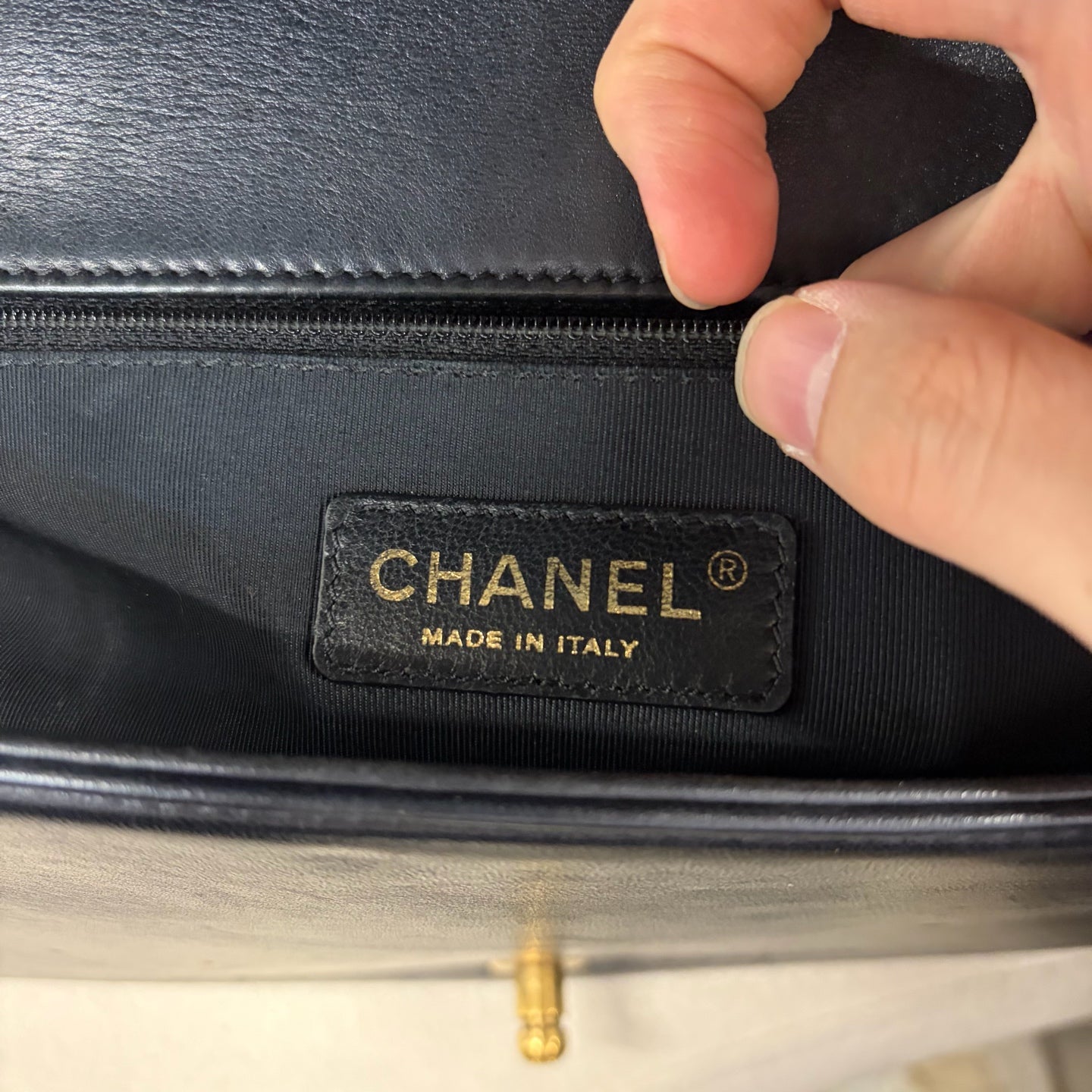 Chanel - Boy - Leather - Grey - (large)