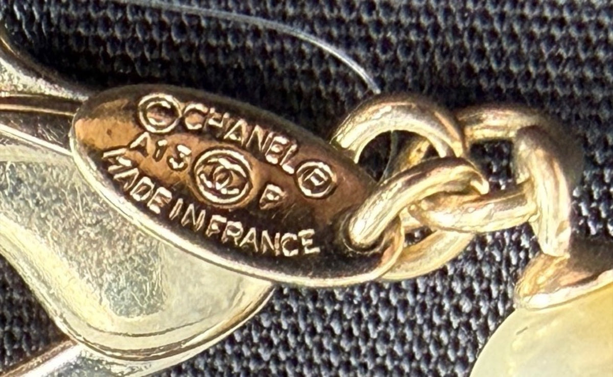Chanel - Camellia - Gold plated - Gold