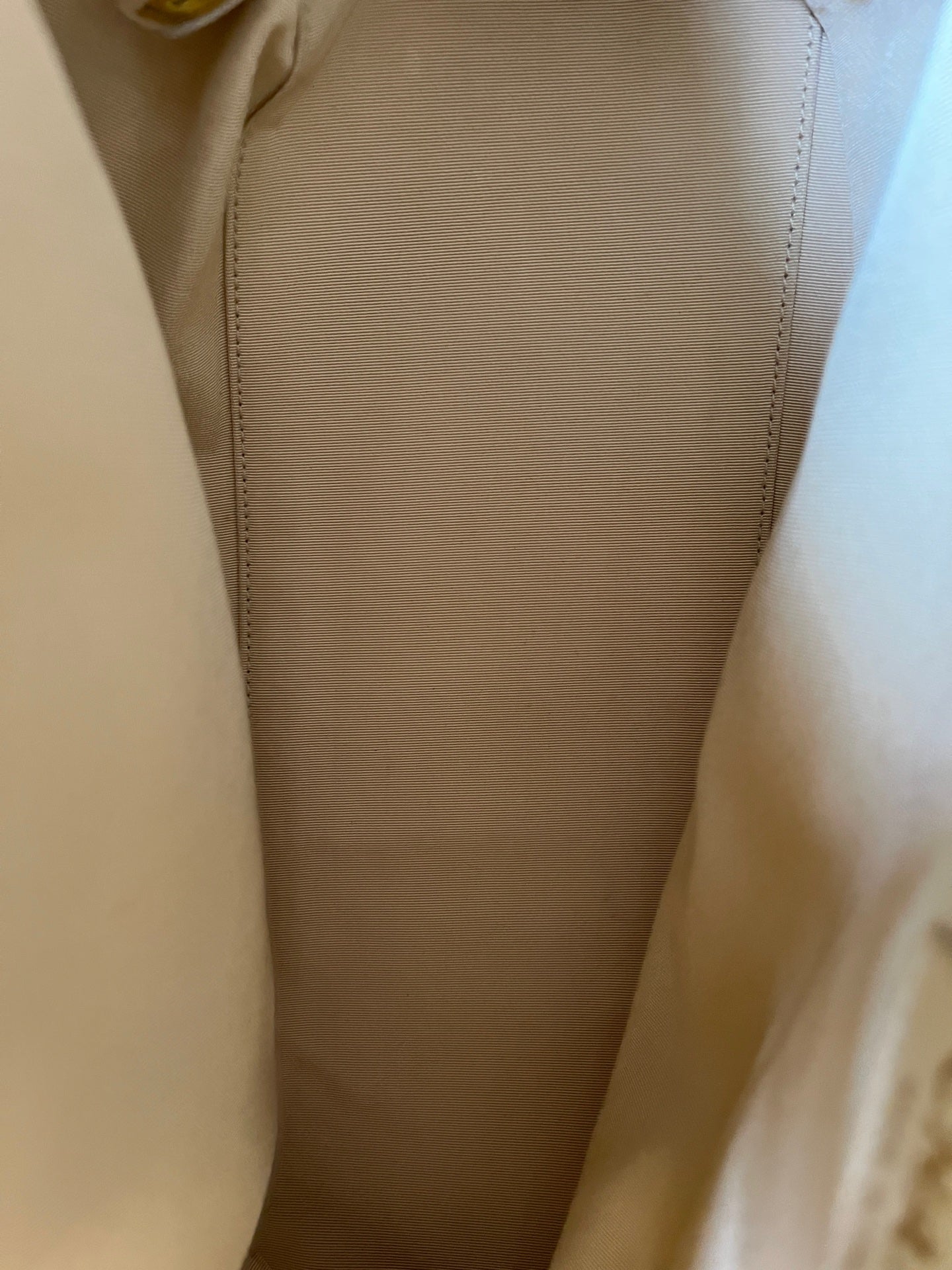 Chanel - Cerf - Leather - Beige - (medium)