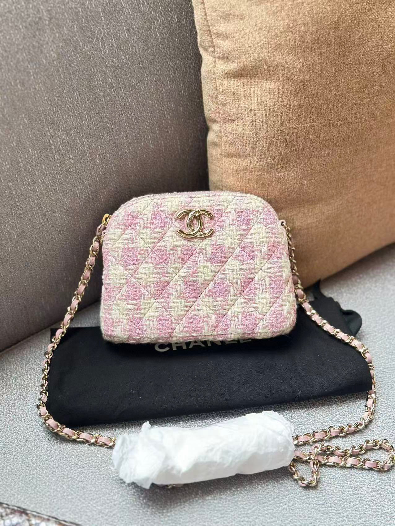 Chanel - CF - Tweed - Pink - (Medium)