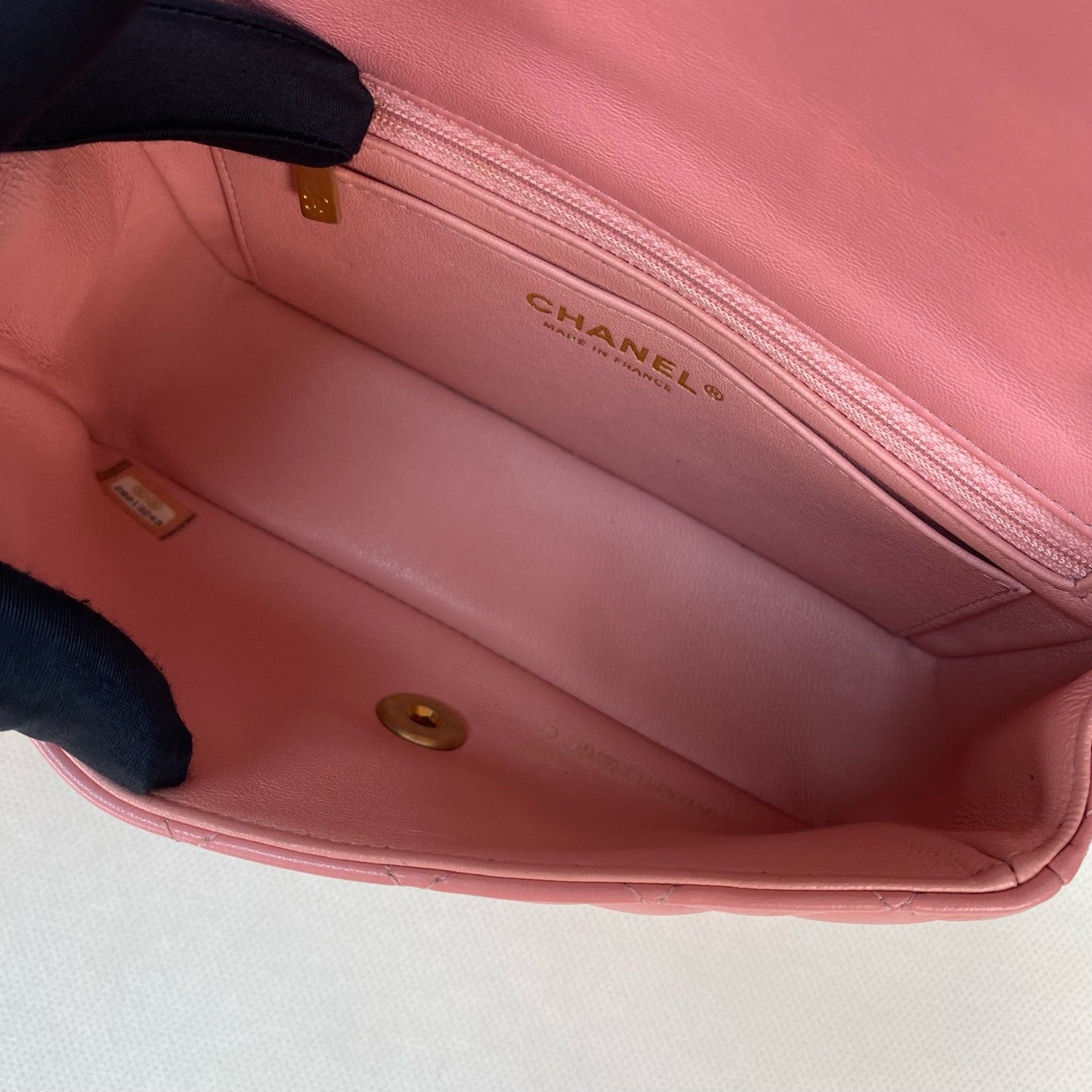 Chanel - Classic Flap - Leather - Pink - (mini)