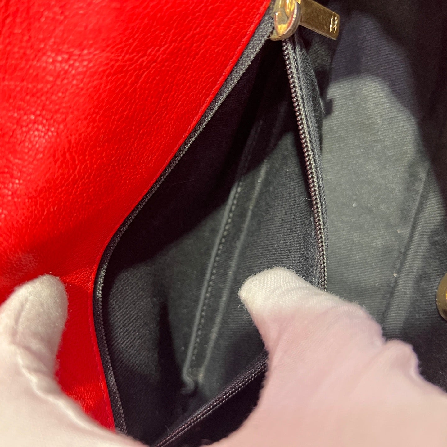 Chanel - Classic Flap - Leather - Red - (mini)