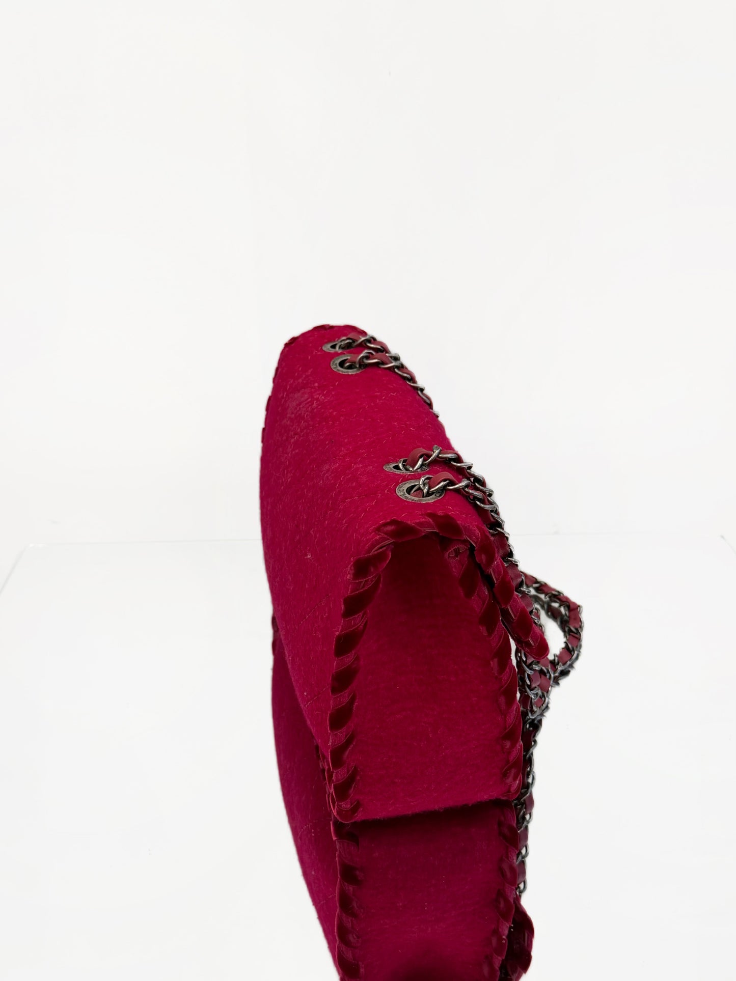 Chanel - Classic Flap - Suede - Red - (medium)