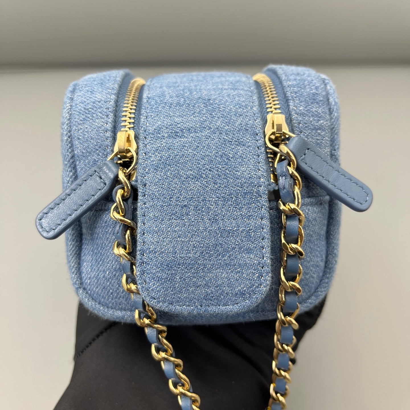 Chanel - Cosmetic Bag - Denim - Blue - (Small)