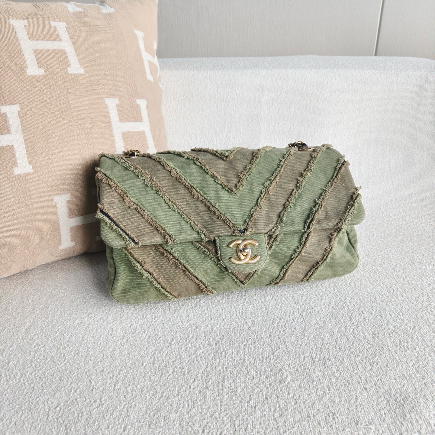 Chanel - Cuba Series V-Pattern Chain Bag - Denim canvas - Multicolour - (medium)